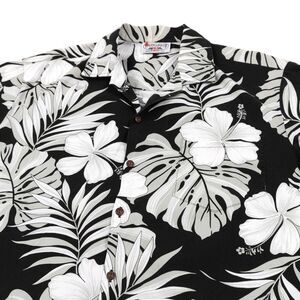 Pacific Legend Men`s Short‎ Sleeve  (L) Hawaiian Shirt Black Floral Made in USA
